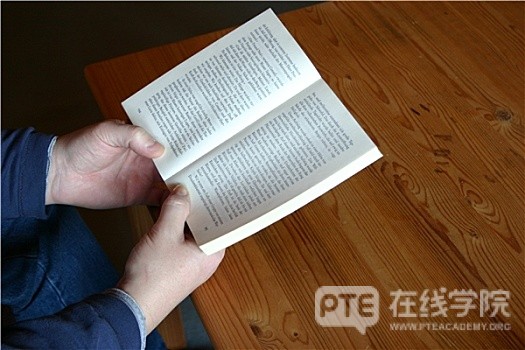 澳政府放宽入境禁令，部分非中国湖北籍学生将于2020年2月22日被允许入境