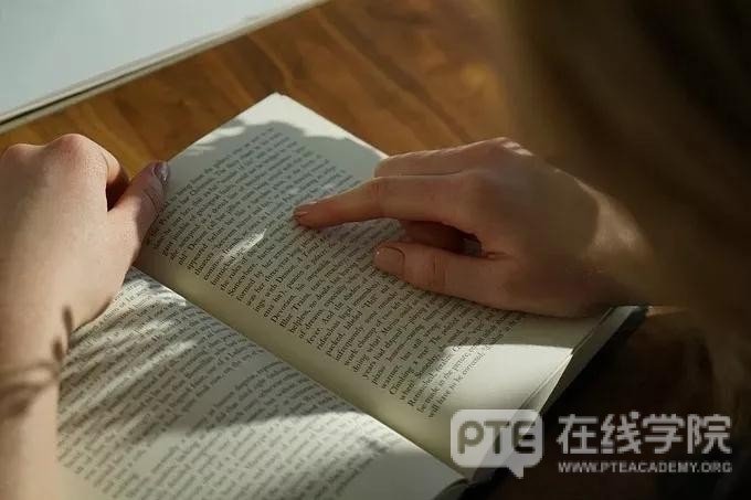 去英国留学读研的热门专业及其优势