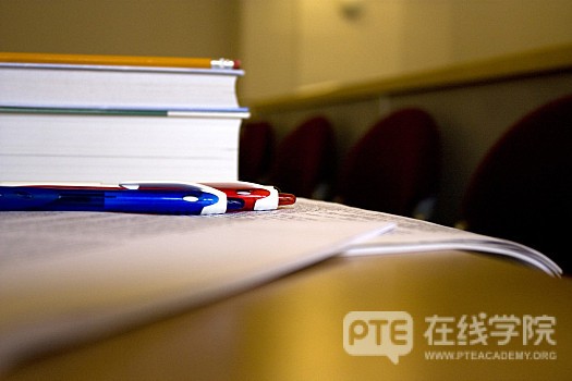 搞定重读技巧，PTE口语事半功倍